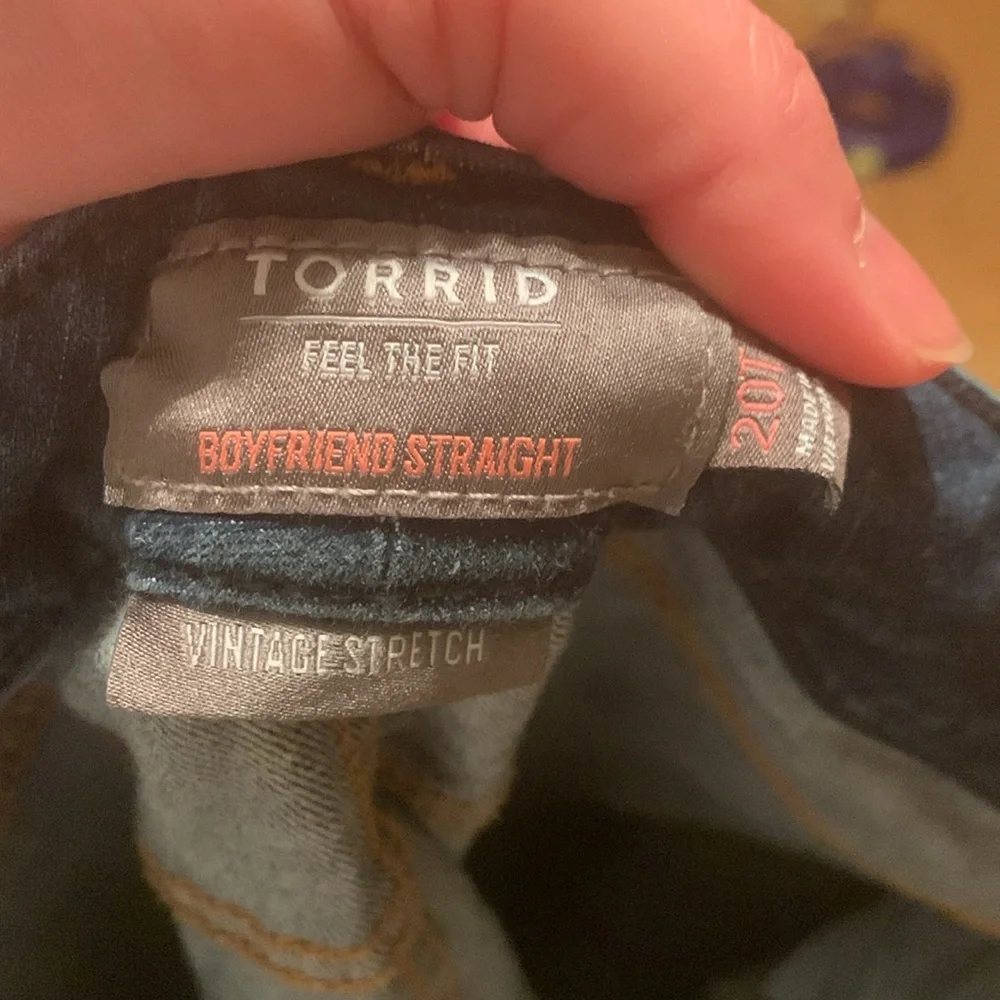 Torrid Boyfriend Straight Tall Jeans - Picture 4 of 7